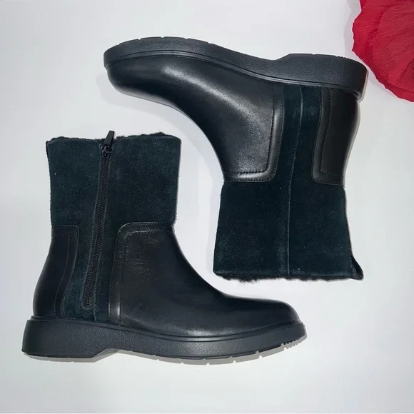 Unstructured By Clark’s Black Faux Fur Winter Boots - New Without Box - Reemoly - Picture 9 of 15